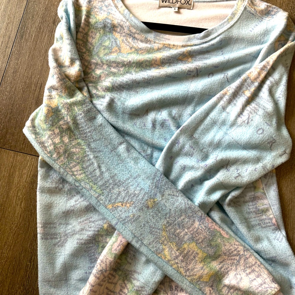 WILDFOX cashmere atlas sweater